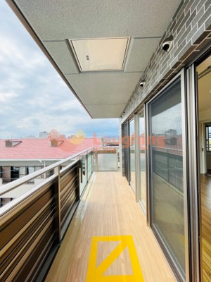 【バルコニー】 | サクセス東櫛原 | 暖かな日差しのふりそそぐバルコニー