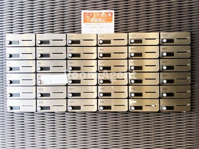 プリヴィアーレ金山のエントランス