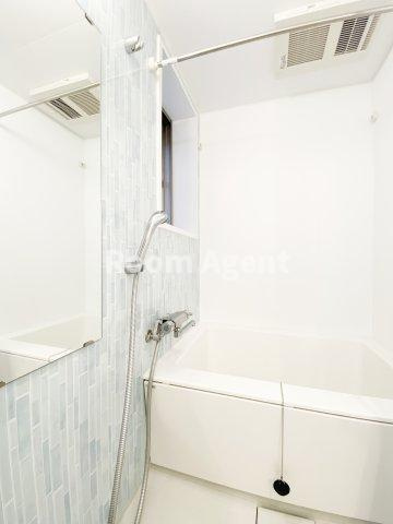 プリヴィアーレ金山の浴室