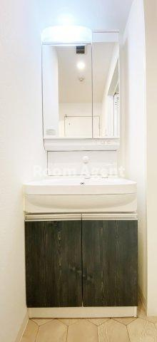 プリヴィアーレ金山の洗面所