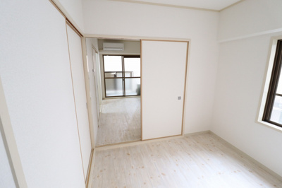 【洋室】 | ラパンジール京橋