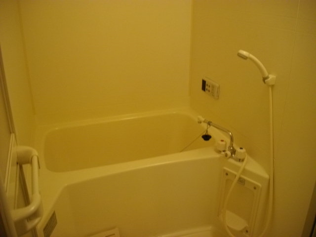 パストラルコートＨ棟の浴室