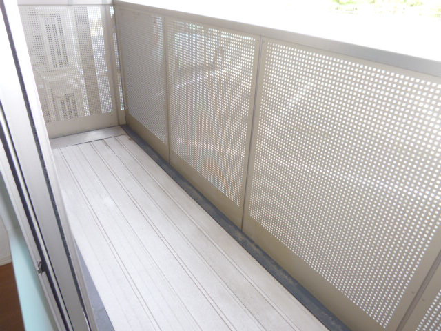 コンシェルジュ福井Ｂのバルコニー