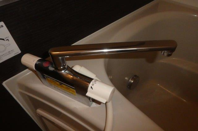 コンシェルジュ福井Ｂの浴室|サーモスタッド付き水栓