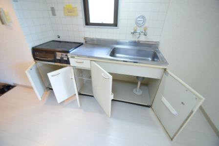 パシフィックコーポ２のキッチン|角部屋です