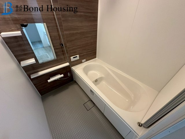 広々LDKは約21帖・WICあり　玉津町水谷　全3棟　3号棟の独立洗面台