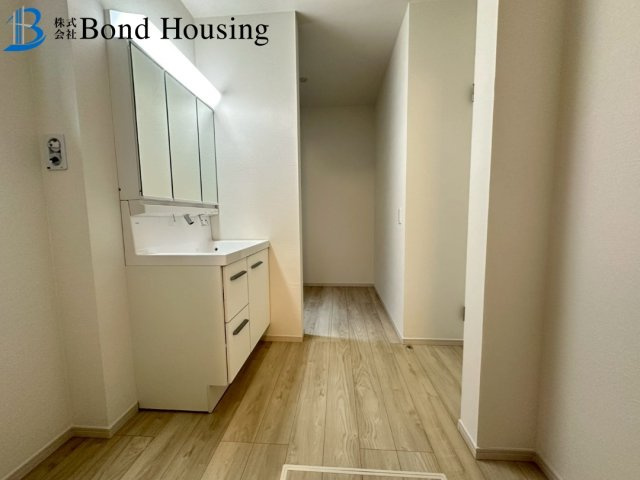 広々LDKは約21帖・WICあり　玉津町水谷　全3棟　3号棟のトイレ