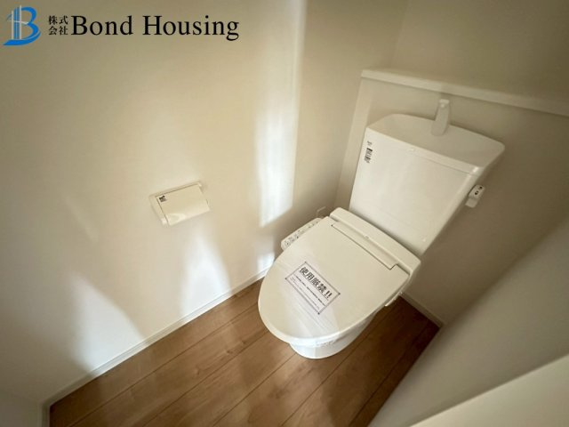 周辺環境充実・吹抜あり　玉津町水谷　全3棟　2号棟のトイレ