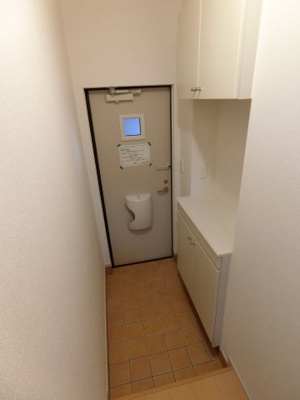 【玄関】 | ジュネス王子