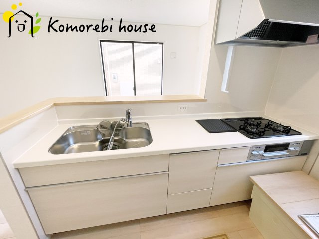 鴻巣市箕田　第9　新築一戸建て　クレイドルガーデン　01のキッチン|きれいなキッチンです