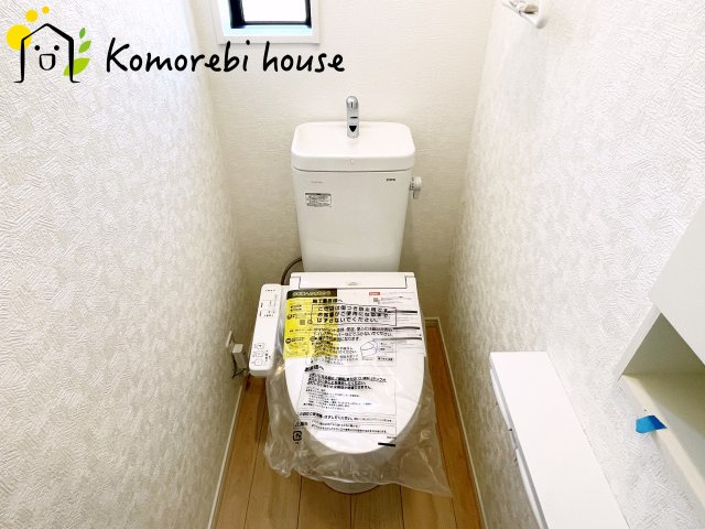 鴻巣市箕田　第9　新築一戸建て　クレイドルガーデン　01のトイレ|落ち着いたトイレです