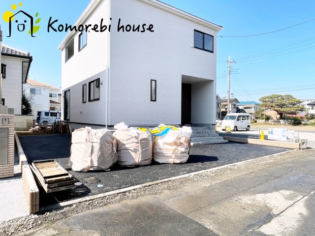鴻巣市箕田　第9　新築一戸建て　クレイドルガーデン　01の駐車場|カースペースがあります