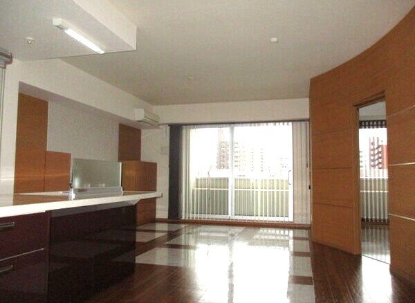 リモージュ徳川の居間・リビング