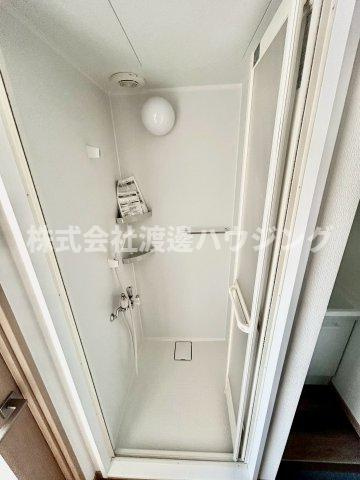 クレイドル江坂のシャワールーム