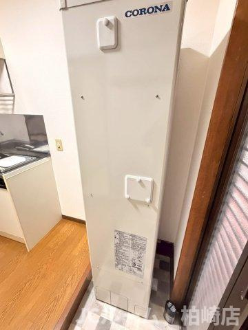 柏崎市半田２丁目のアパートの玄関