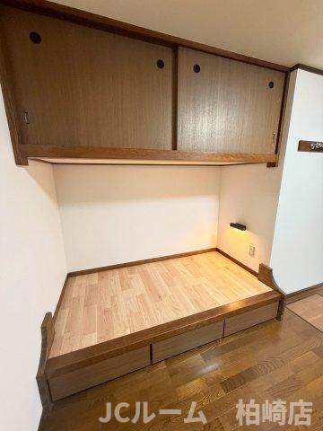柏崎市半田２丁目のアパートの収納