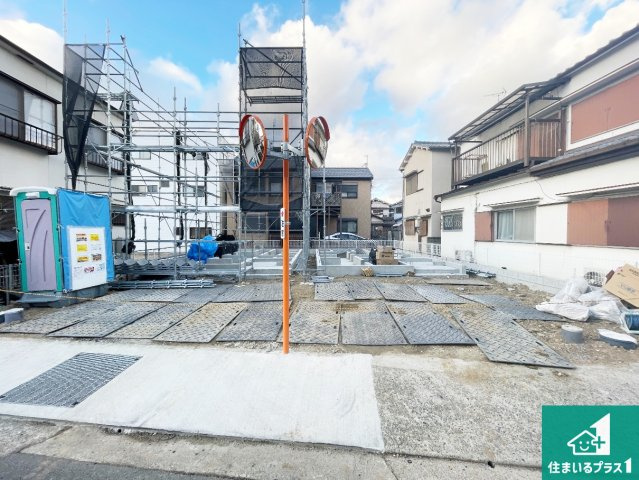 藤井寺市東藤井寺町　新築一戸建ての外観|周辺は落ち着いた街並みの住宅地！子育てがしやすい住環境です！まだ未完成ですが、現地でしかわからない事もございます。是非一度ご覧ください。