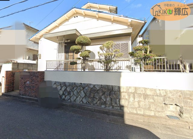 【外観】 | 加古川市野口町北野　土地 | 現況古家付き。現状でのお渡しとなります。