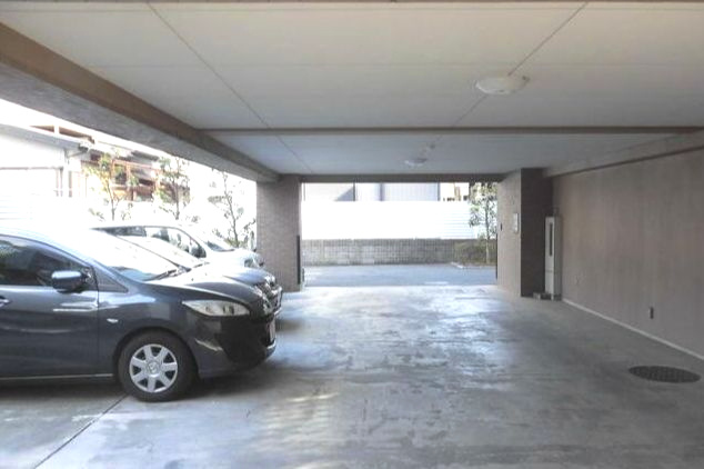 M　Harvest　Ridgeの駐車場