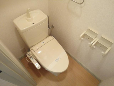 【トイレ】 | ウィンド・ヴィレッジⅠ | シャワー付トイレ