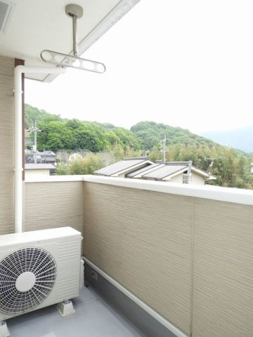 若葉Ｂのバルコニー|バルコニー付きです