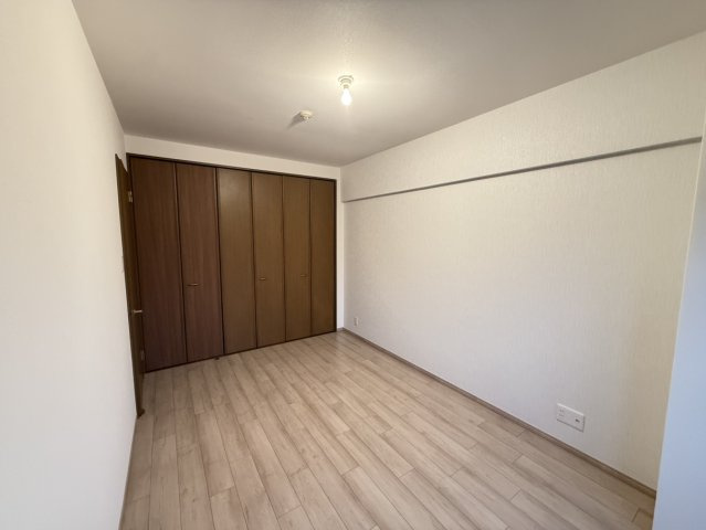 シンフォニー桃山の洋室|約7.1帖の洋室です。