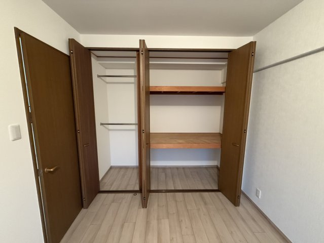 シンフォニー桃山の収納|クロゼットです。