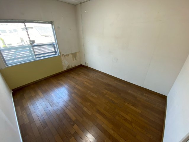 ハイツ芦屋の居間・リビング