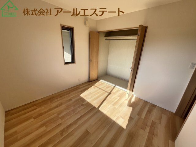 姫路市青山5丁目　姫新線「余部駅」徒歩17分の寝室