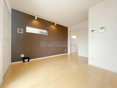 【居間・リビング】 | オウルージュ鶴里駅前【名古屋市賃貸・オートロック付】