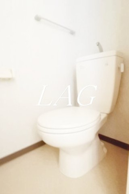 【トイレ】 | リリックコートWisteria | トイレです。