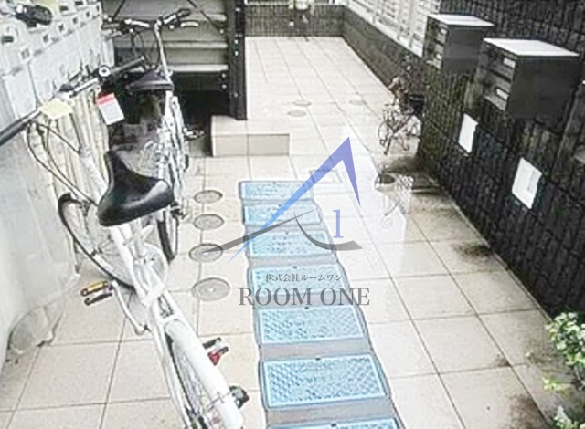 アールヴュー恵比寿のエントランス|エントランスです。