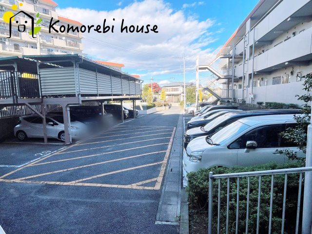 蓮田ビューパレーB棟の駐車場|11/28　撮影済み