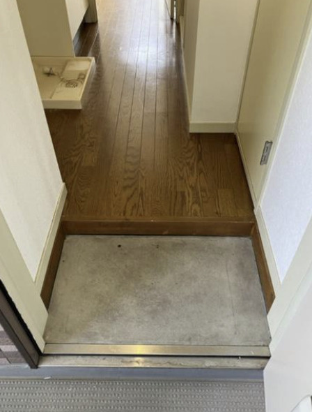 ビバーチェ北沢の玄関