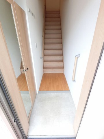 【玄関】 | メゾン・ウェルストーン　Ⅰ