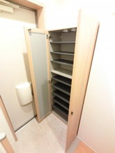 【玄関】 | メゾン・ウェルストーン　Ⅰ