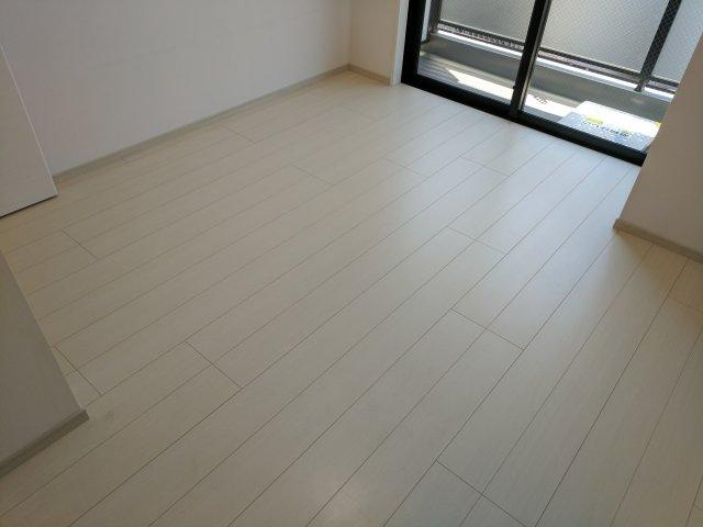 リライア東京イーストレジデンスの居間・リビング