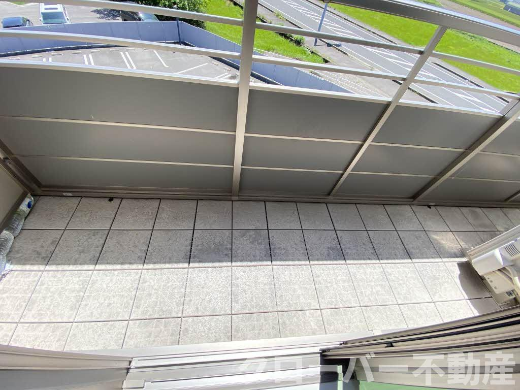 シャーメゾン丸亀のバルコニー