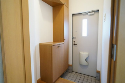 【玄関】 | ファミリーヌⅡ | シューズボックスあり