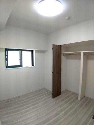 S-RESIDENCE両国sereaの洋室