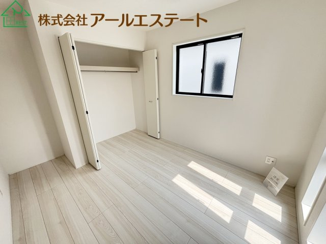 高砂市高砂町東宮町　山陽電鉄「高砂駅」徒歩18分の洋室