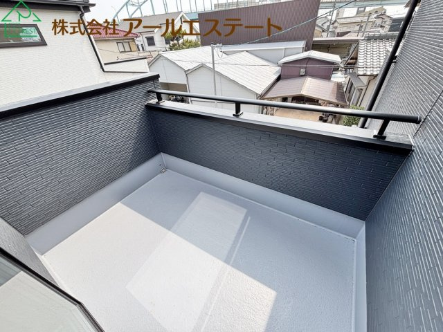 高砂市高砂町東宮町　山陽電鉄「高砂駅」徒歩18分のバルコニー