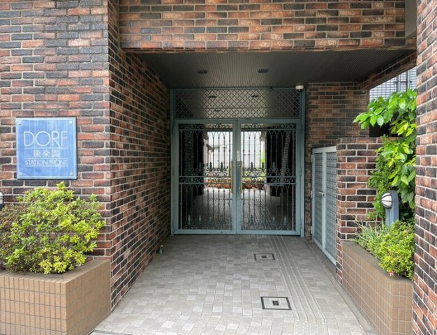 【エントランス】