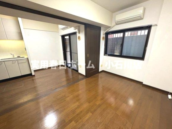 【居間・リビング】