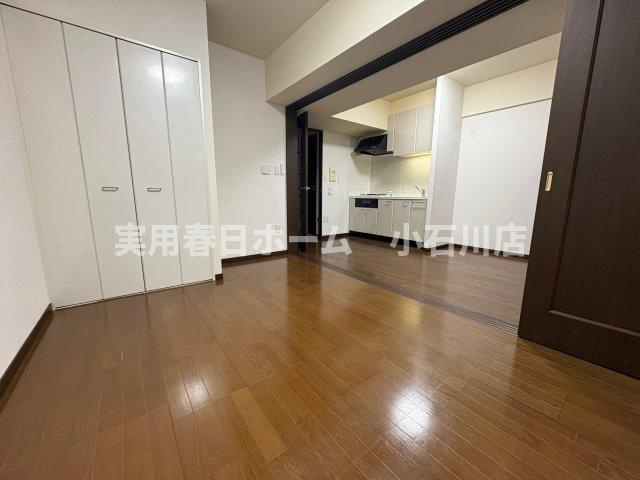 【居間・リビング】