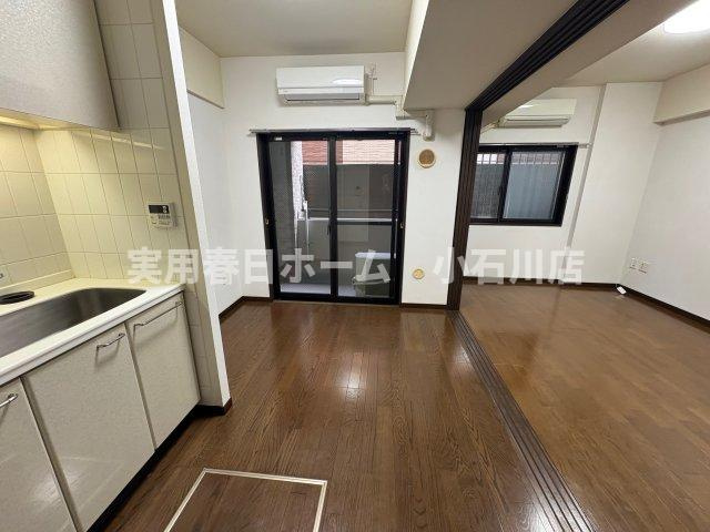 【居間・リビング】