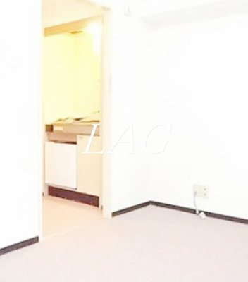 【居間・リビング】 | ダイホープラザ町屋 | 洋室のお部屋です。