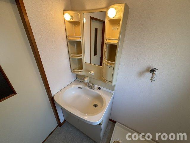 ラフィネの独立洗面台