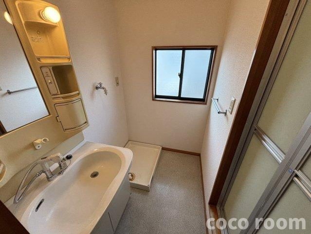 ラフィネの洗面所