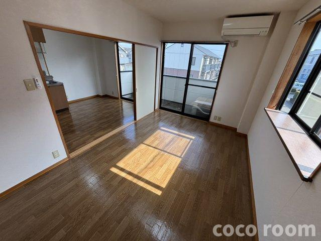 ラフィネの居間・リビング